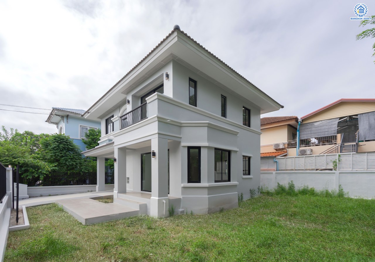 บ้านมือสองตกแต่งใหม่ แบรนด์ LH ม.ชัยพฤกษ์ วัดลาดปลาดุก หลังมุม ตอบโจทย์ทุกการอยู่อาศัย เนื้อที่ 69.2 ตร.ว. ฟังก์ชัน 3 ห้องนอน 2 ห้องน้ำ 1 ที่จอดรถ บนทำเลดีที่สุด! ใกล้เซ็นทรัลเวสต์เกต ทางด่วน "กาญจนาภิเษก" และเพียง 10 นาที ถึงรถไฟฟ้า "สถานีคลองบางไผ่"